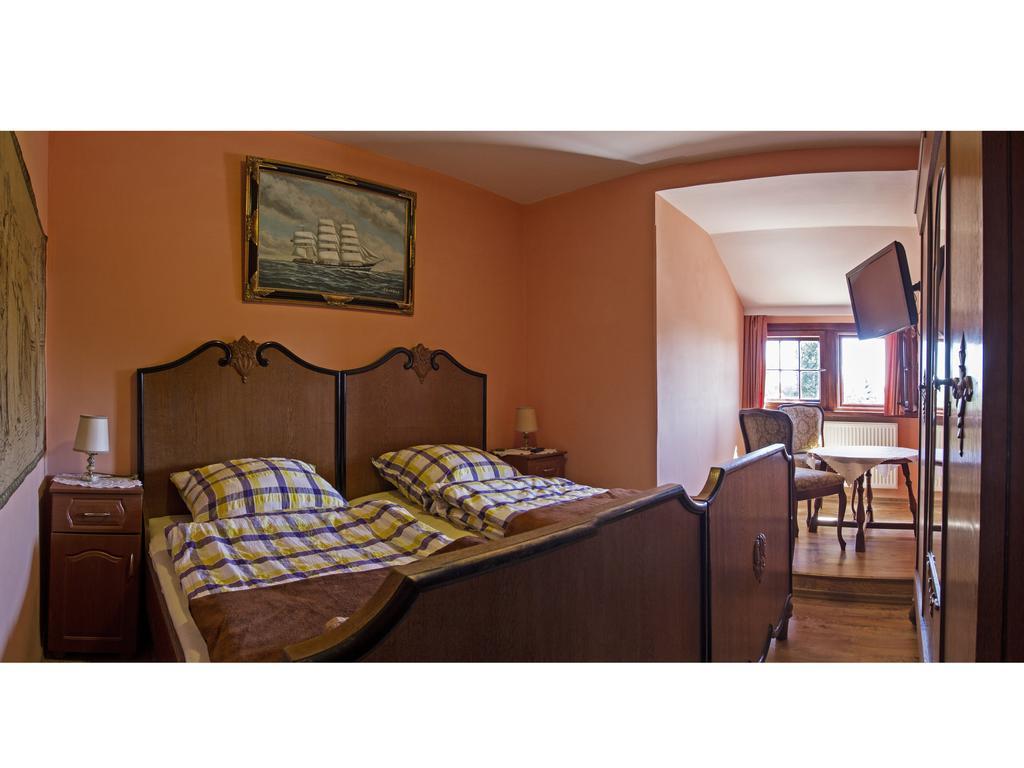 Villa Bergera Дзержонюв Номер фото